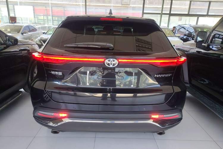Used Toyota Harrier 2022 2.0L CVT Two-Wheel Drive Deluxe Edition Rear