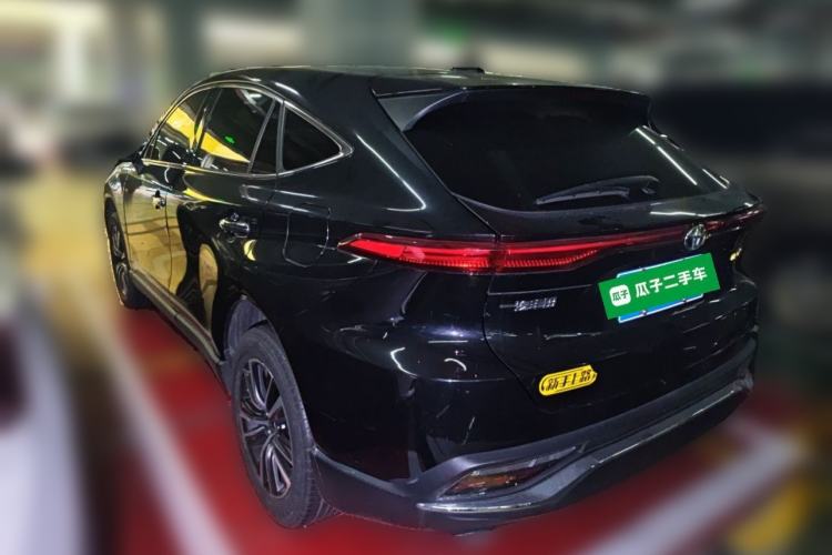 Used Toyota Harrier 2022 2.0L CVT Two-Wheel Drive Deluxe Edition Rear Left 45 Deg