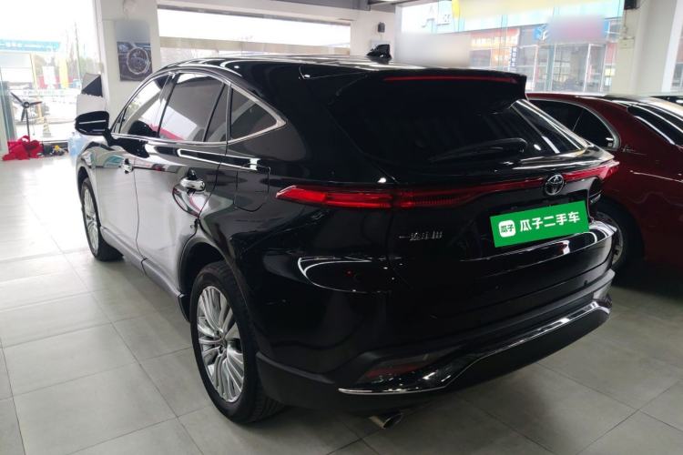 Used Toyota Harrier 2022 2.0L CVT Two-Wheel Drive Deluxe Edition Rear Left 45 Deg