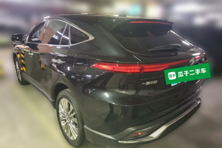 Used Toyota Harrier 2022 2.0L CVT Two-Wheel Drive Deluxe Edition Rear Left 45 Deg