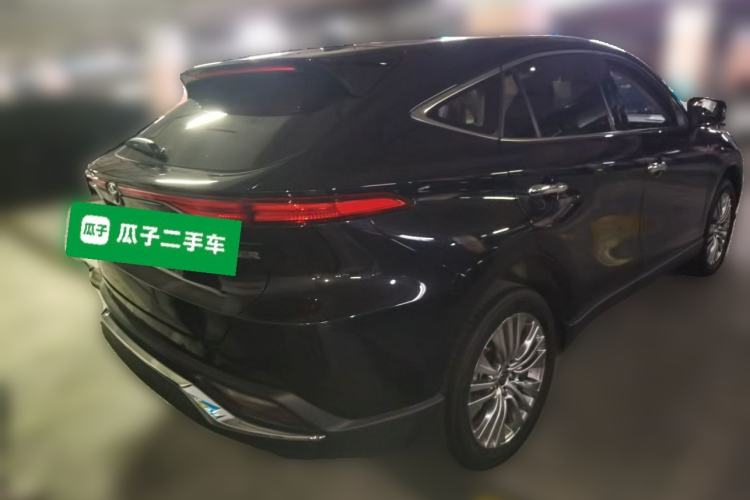 Used Toyota Harrier 2022 2.0L CVT Two-Wheel Drive Deluxe Edition Rear Right 45 Deg