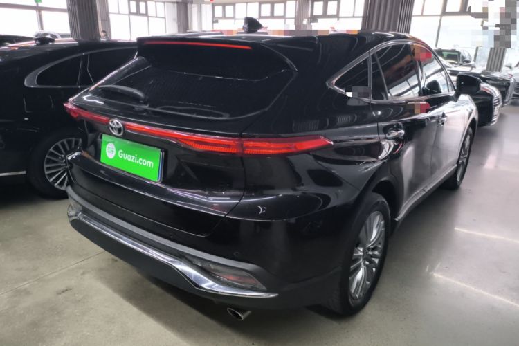 Used Toyota Harrier 2022 2.0L CVT Two-Wheel Drive Deluxe Edition Rear Right 45 Deg