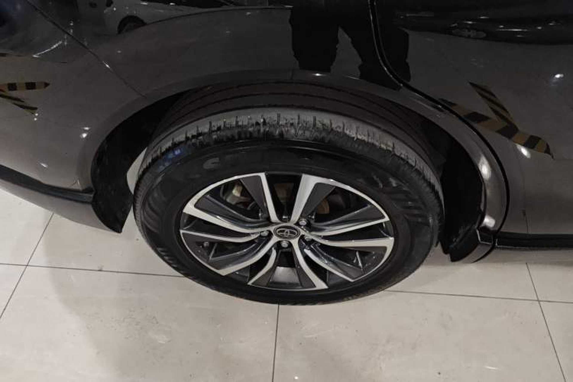 Used Toyota Harrier 2022 2.0L CVT Two-Wheel Drive Luxury Edition Right Rear Wheel Hub