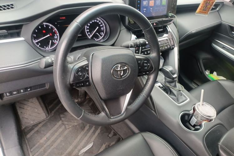 Used Toyota Harrier 2022 2.0L CVT Two-Wheel Drive Entry Version Steering Wheel