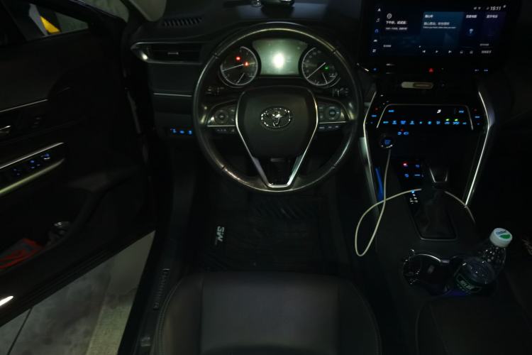 Used Toyota Harrier 2022 2.0L CVT Two-Wheel Drive Deluxe Edition Steering Wheel