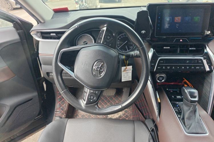 Used Toyota Harrier 2022 2.0L CVT Two-Wheel Drive Luxury Edition Steering Wheel