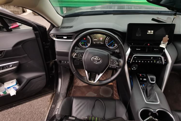 Used Toyota Harrier 2022 Dual-Engine 2.5L CVT Two-Wheel Drive Luxury Edition Steering Wheel
