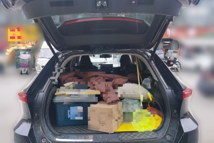 Used Toyota Harrier 2022 2.0L CVT Two-Wheel Drive Deluxe Edition Trunk