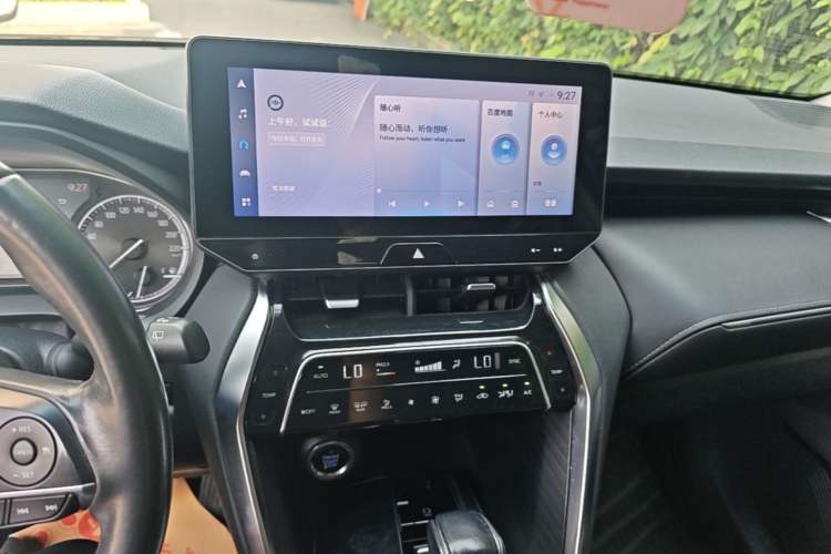 Used Toyota Harrier 2022 2.0L CVT Two-Wheel Drive Deluxe Edition Audio And AC Panel