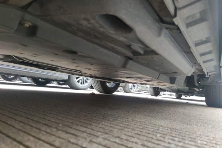 Used Toyota Harrier 2022 2.0L CVT Two-Wheel Drive Entry Version Chassis Front Left