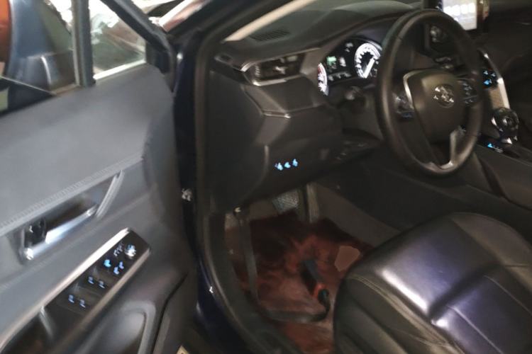Used Toyota Harrier 2022 2.0L CVT Two-Wheel Drive Luxury Edition Driver Seat