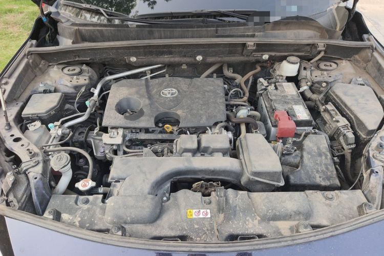 Used Toyota Harrier 2022 2.0L CVT Two-Wheel Drive Luxury Edition Engine Bay