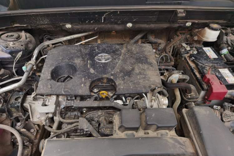 Used Toyota Harrier 2022 2.0L CVT Two-Wheel Drive Deluxe Edition Engine Bay