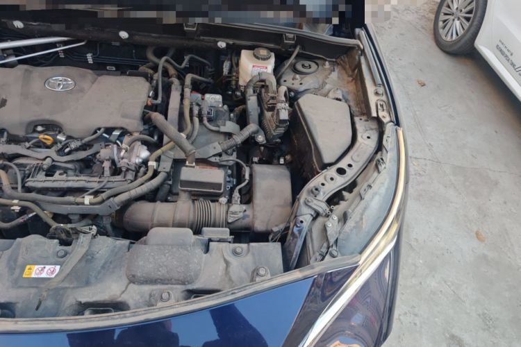 Used Toyota Harrier 2022 Dual-Engine 2.5L CVT Two-Wheel Drive Luxury Edition Engine Bay Left