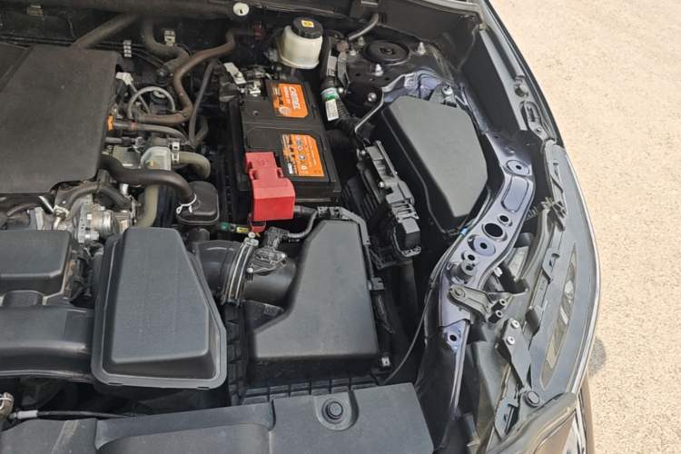 Used Toyota Harrier 2022 2.0L CVT Two-Wheel Drive Deluxe Edition Engine Bay Left