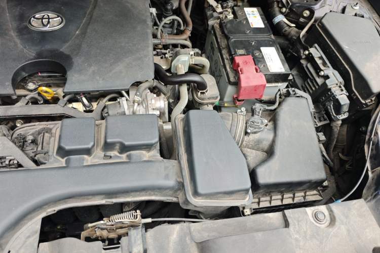 Used Toyota Harrier 2022 2.0L CVT Two-Wheel Drive Deluxe Edition Engine Bay Left