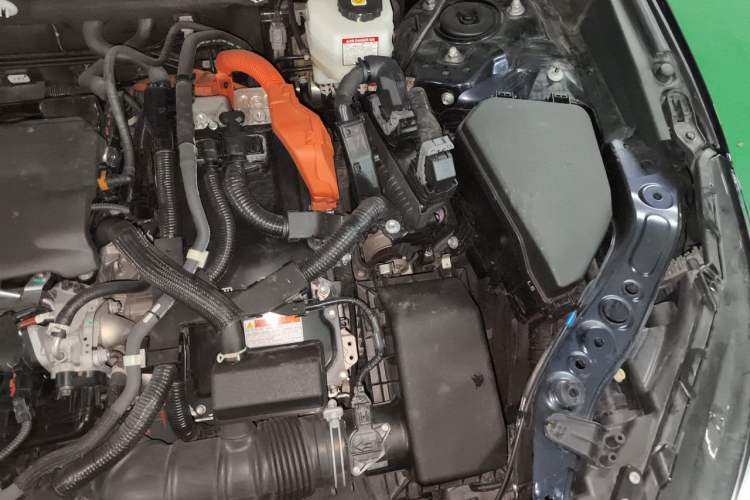 Used Toyota Harrier 2022 Dual-Engine 2.5L CVT Four-Wheel Drive Luxury Edition Engine Bay Left