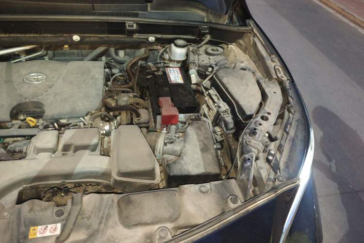 Used Toyota Harrier 2022 2.0L CVT Two-Wheel Drive Deluxe Edition Engine Bay Left