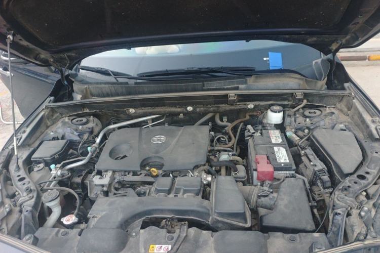 Used Toyota Harrier 2022 2.0L CVT Two-Wheel Drive Flagship Edition Engine Bay