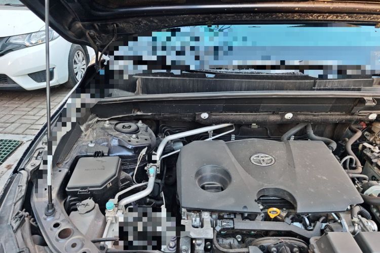 Used Toyota Harrier 2022 2.0L CVT Two-Wheel Drive Deluxe Edition Engine Bay Right