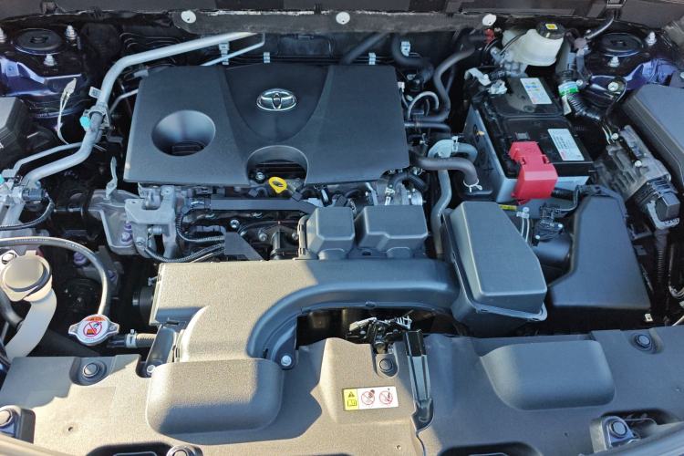 Used Toyota Harrier 2022 2.0L CVT Two-Wheel Drive Deluxe Edition Engine Bay