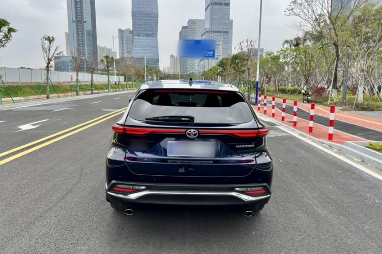 Used Toyota Harrier 2022 2.0L CVT Two-Wheel Drive Deluxe Edition Exterior 1