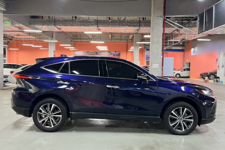 Used Toyota Harrier 2022 2.0L CVT Two-Wheel Drive Luxury Edition Exterior 6