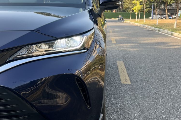 Used Toyota Harrier 2022 2.0L CVT Two-Wheel Drive Luxury Edition Exterior 6