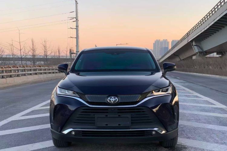 Used Toyota Harrier 2022 2.0L CVT Two-Wheel Drive Deluxe Edition Exterior 6
