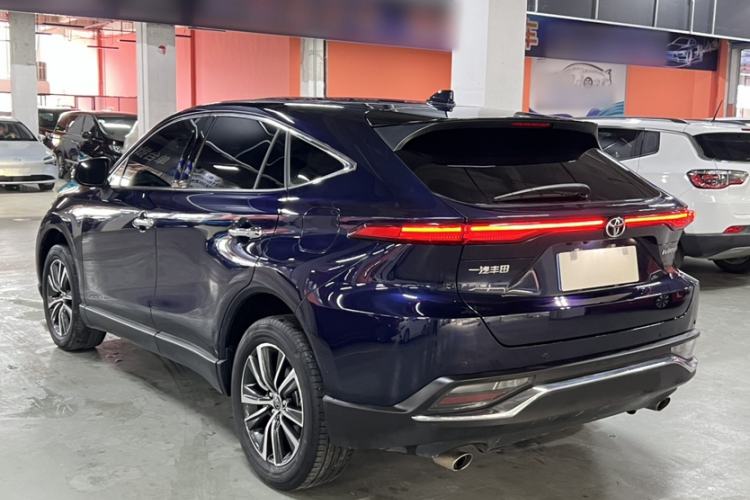 Used Toyota Harrier 2022 2.0L CVT Two-Wheel Drive Luxury Edition Exterior 7