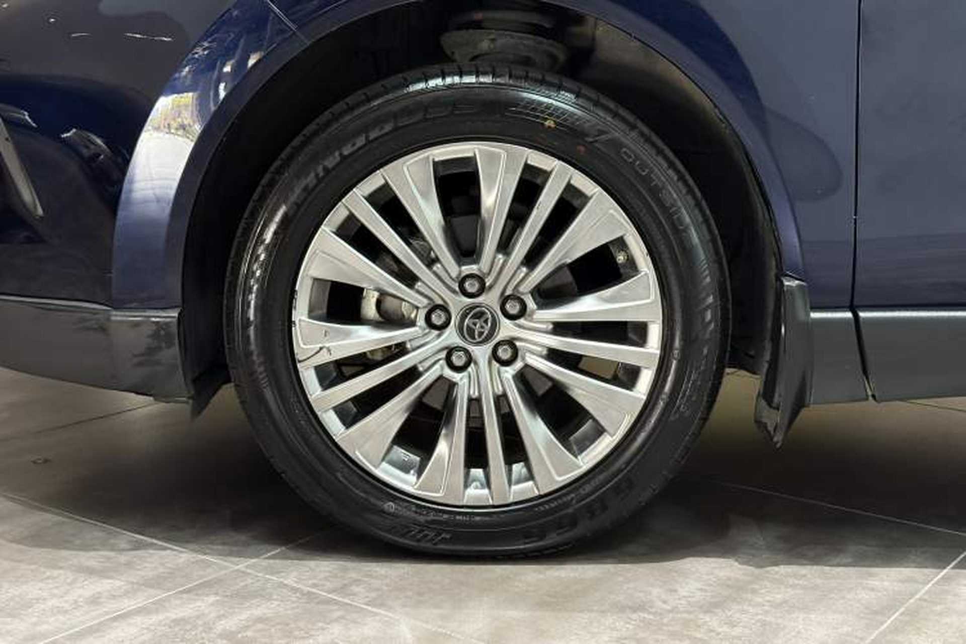 Used Toyota Harrier 2022 2.0L CVT Two-Wheel Drive Deluxe Edition Exterior 7