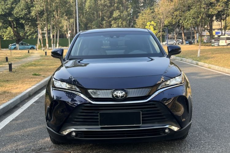 Used Toyota Harrier 2022 2.0L CVT Two-Wheel Drive Luxury Edition Exterior 9