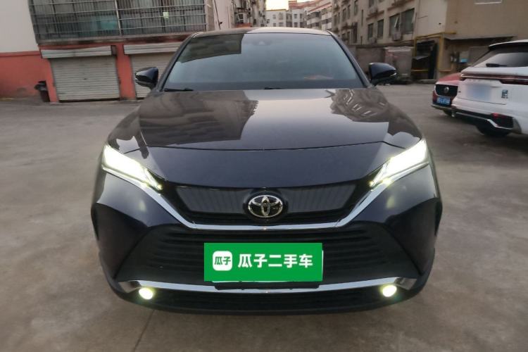 Used Toyota Harrier 2022 2.0L CVT Two-Wheel Drive Entry Version Front