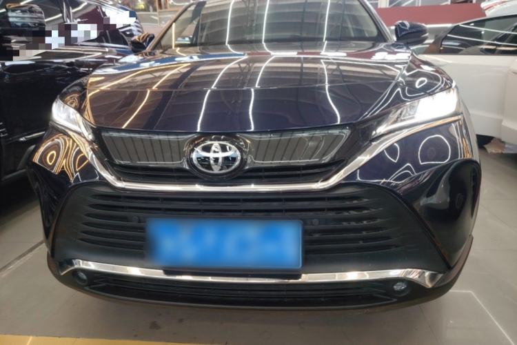 Used Toyota Harrier 2022 2.0L CVT Two-Wheel Drive Luxury Edition Front