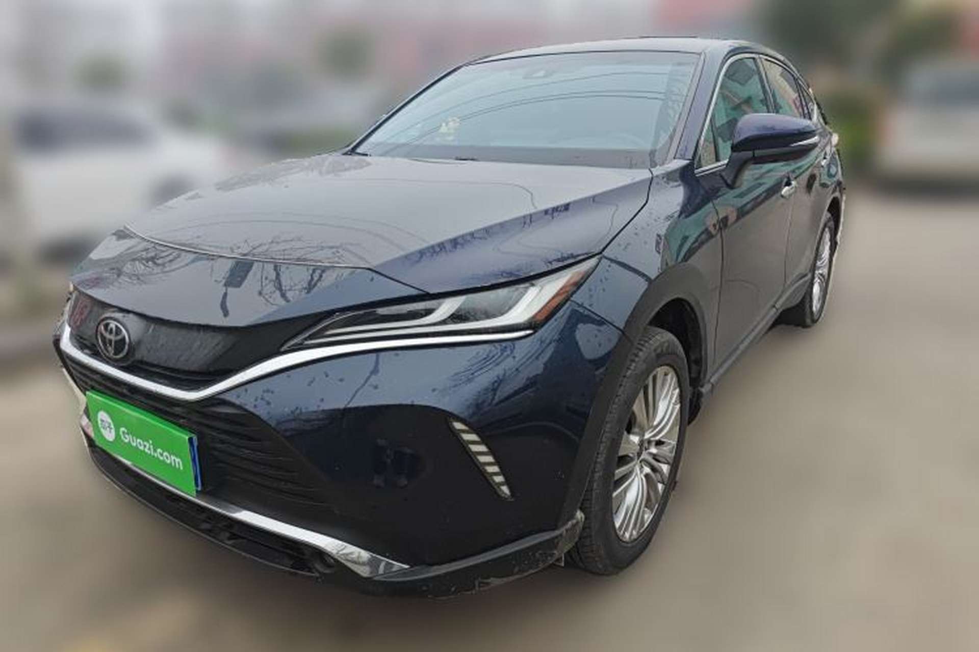 Used Toyota Harrier 2022 2.0L CVT Two-Wheel Drive Deluxe Edition Front Left 45 Deg