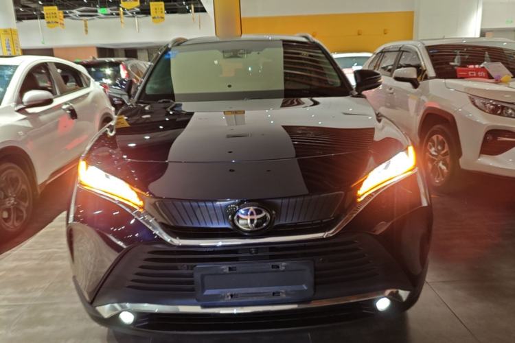 Used Toyota Harrier 2022 2.0L CVT Two-Wheel Drive Deluxe Edition Front