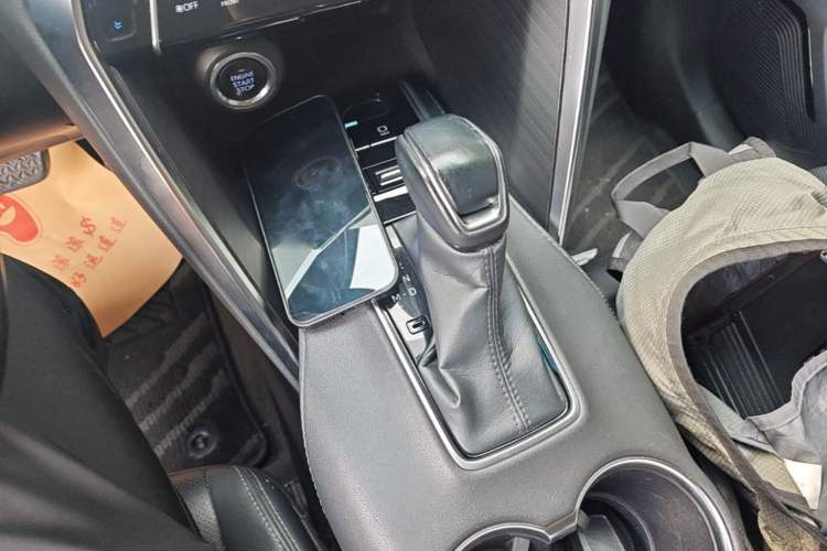 Used Toyota Harrier 2022 2.0L CVT Two-Wheel Drive Deluxe Edition Gear Lever