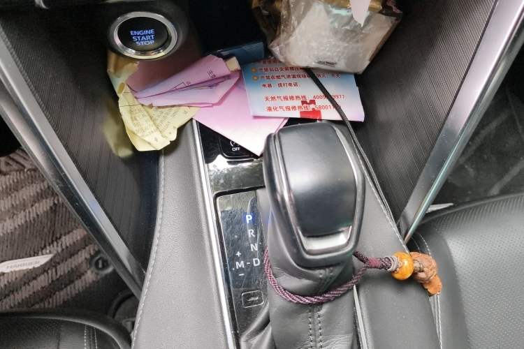 Used Toyota Harrier 2022 2.0L CVT Two-Wheel Drive Deluxe Edition Gear Lever