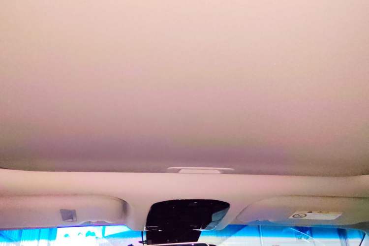 Used Toyota Harrier 2022 2.0L CVT Two-Wheel Drive Luxury Edition Headliner