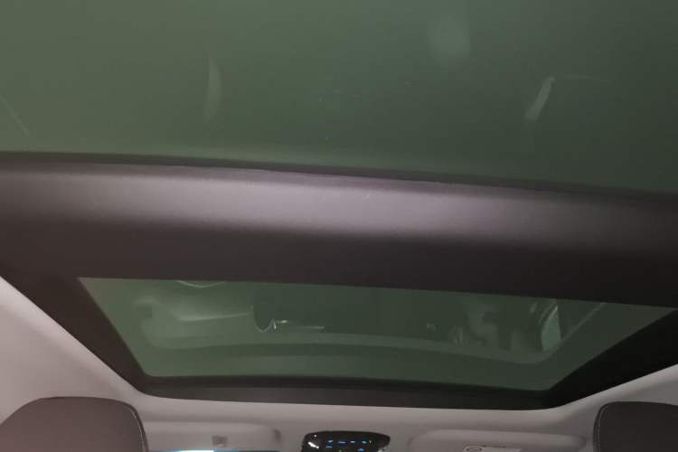 Used Toyota Harrier 2022 Dual-Engine 2.5L CVT Four-Wheel Drive Luxury Edition Headliner
