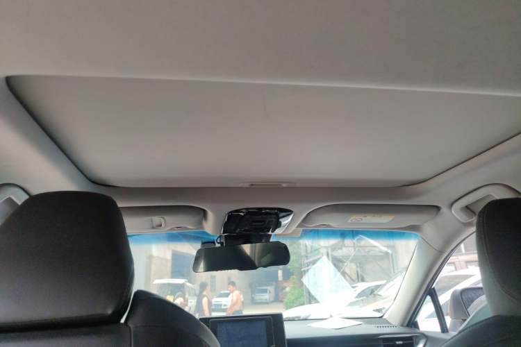 Used Toyota Harrier 2022 Dual-Engine 2.5L CVT Two-Wheel Drive Luxury Edition Headliner