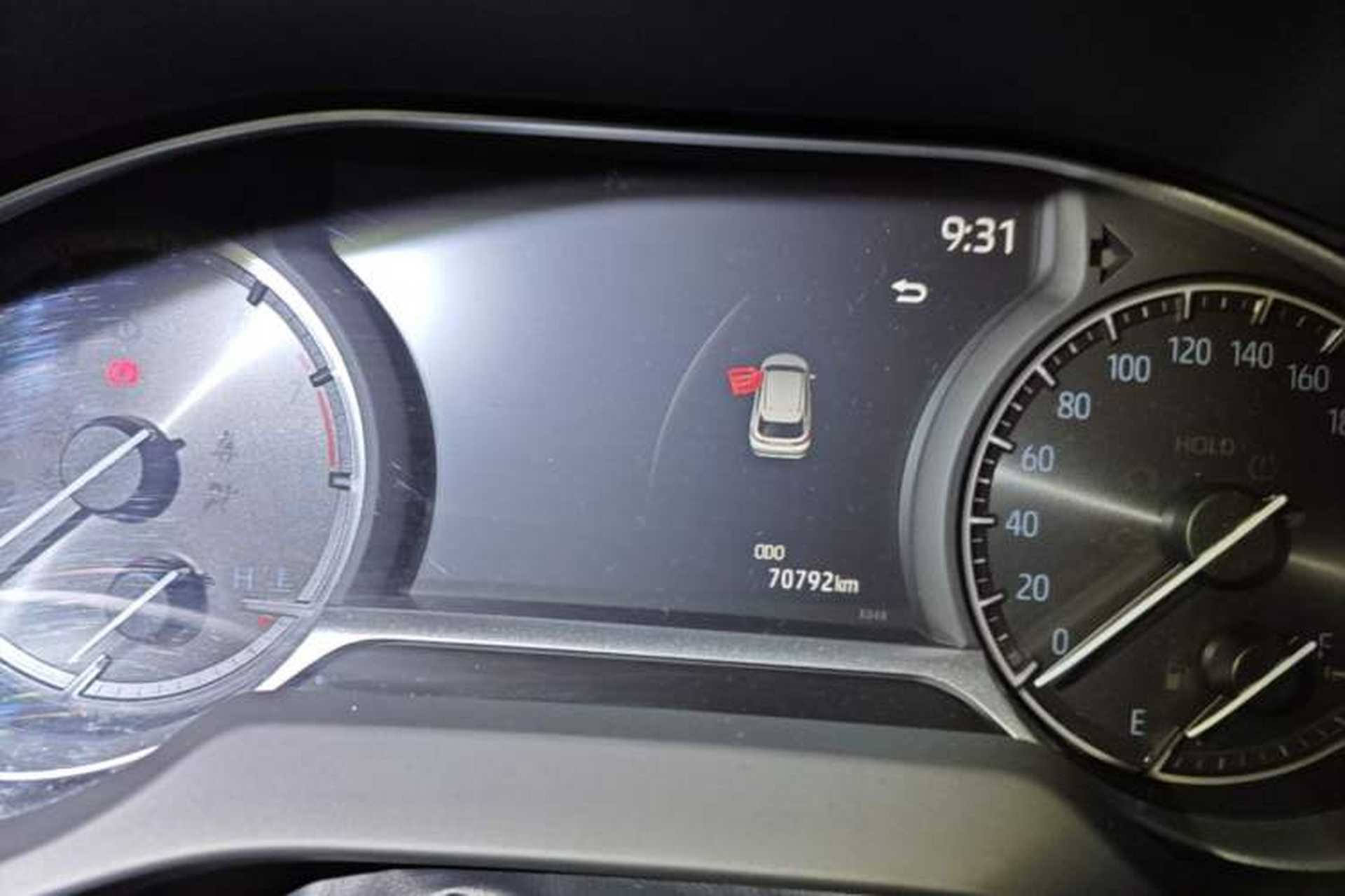 Used Toyota Harrier 2022 2.0L CVT Two-Wheel Drive Deluxe Edition Instrument Cluster