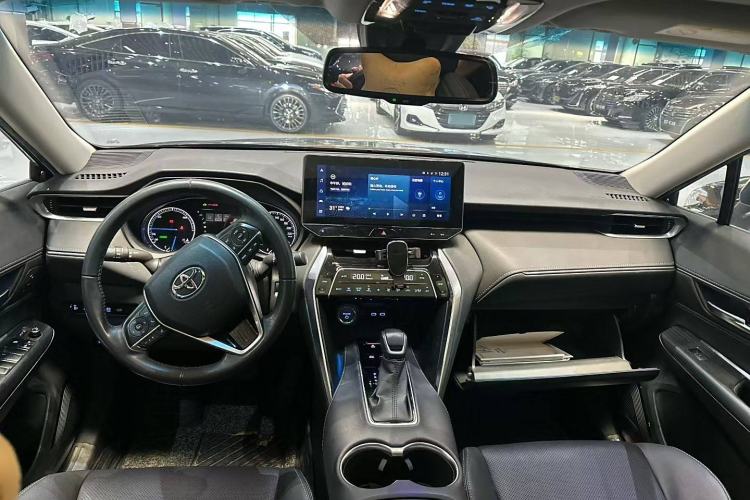 Used Toyota Harrier 2022 Dual-Engine 2.5L CVT Four-Wheel Drive Luxury Edition Interior 1