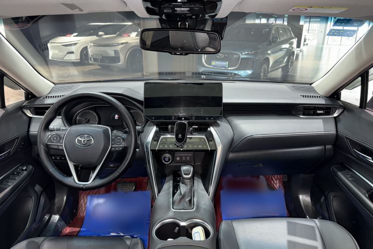 Used Toyota Harrier 2022 2.0L CVT Two-Wheel Drive Deluxe Edition Interior 1
