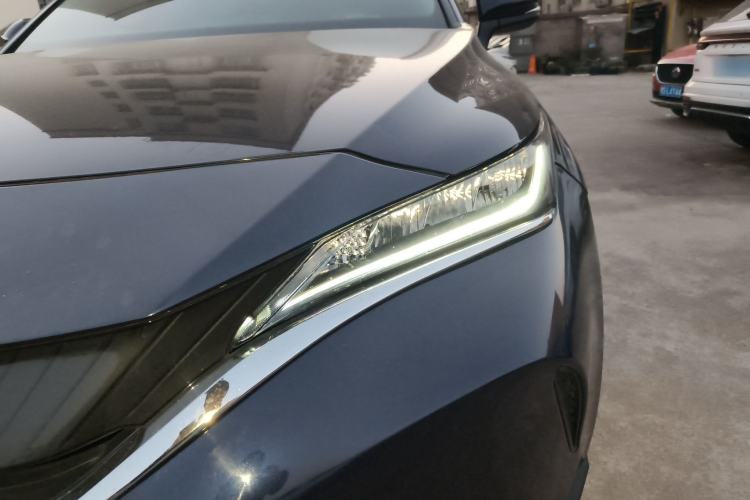 Used Toyota Harrier 2022 2.0L CVT Two-Wheel Drive Entry Version Left Front Headlight
