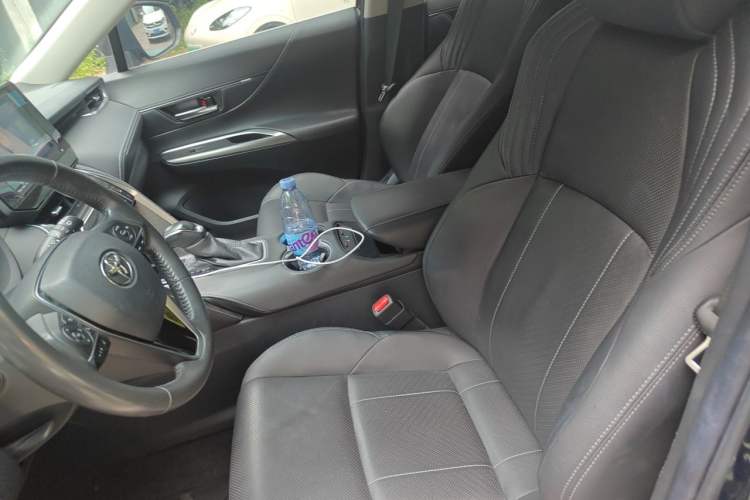 Used Toyota Harrier 2022 Dual-Engine 2.5L CVT Two-Wheel Drive Luxury Edition Left Front Seat