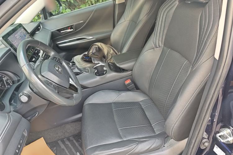 Used Toyota Harrier 2022 2.0L CVT Two-Wheel Drive Deluxe Edition Left Front Seat