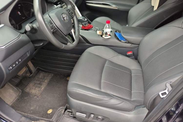Used Toyota Harrier 2022 2.0L CVT Two-Wheel Drive Deluxe Edition Left Front Seat
