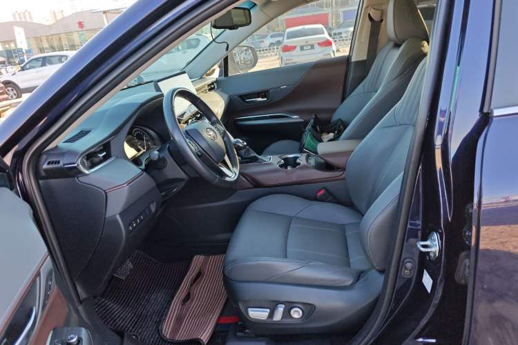 Used Toyota Harrier 2022 2.0L CVT Two-Wheel Drive Deluxe Edition Left Front Seat