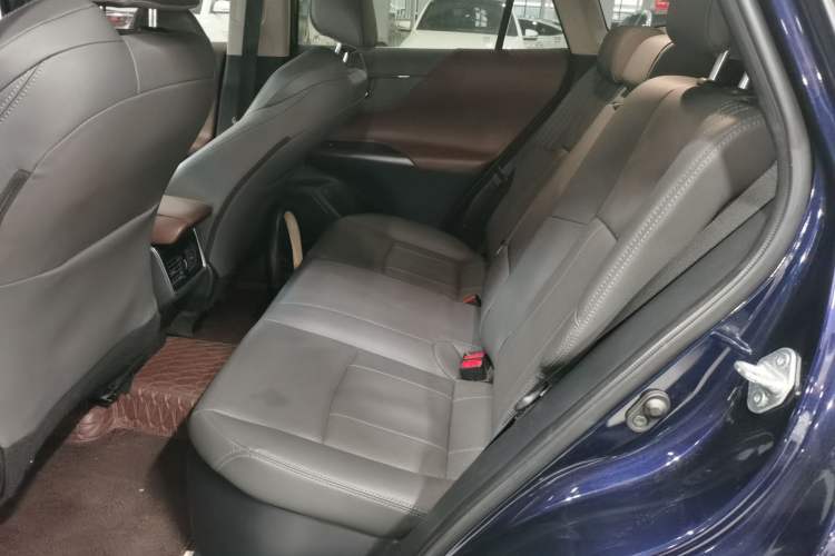 Used Toyota Harrier 2022 Dual-Engine 2.5L CVT Four-Wheel Drive Luxury Edition Left Rear Seat